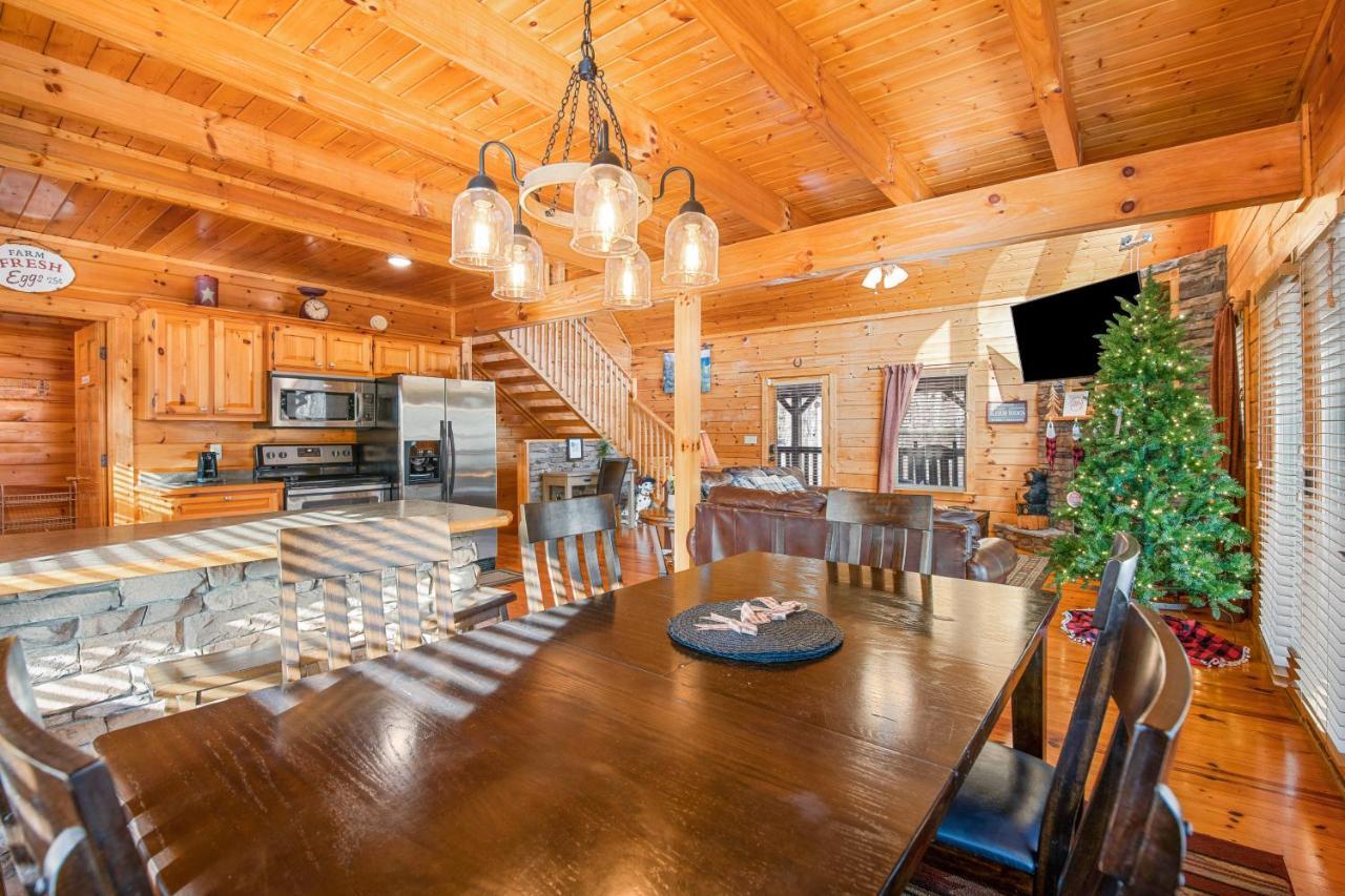 Villa Triple Mountain View à Gatlinburg Extérieur photo
