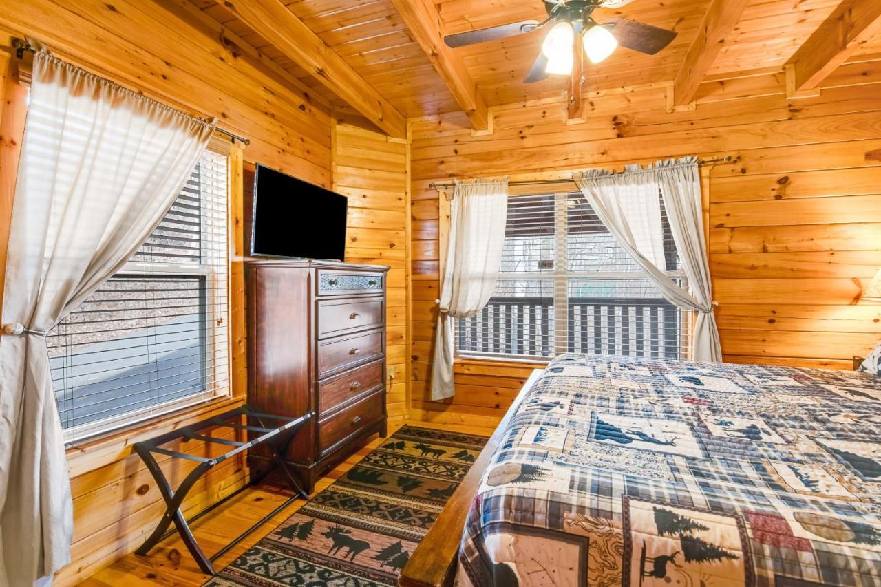 Villa Triple Mountain View à Gatlinburg Extérieur photo