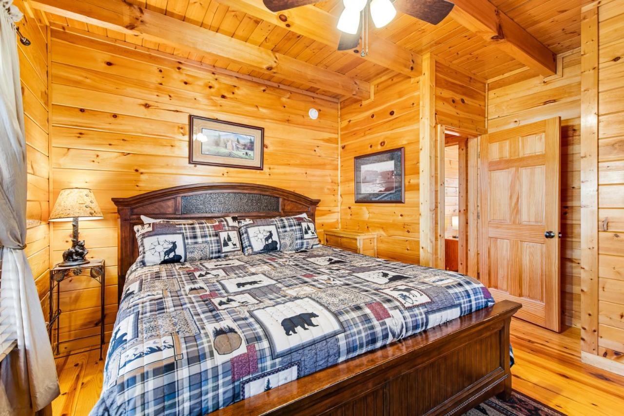 Villa Triple Mountain View à Gatlinburg Extérieur photo