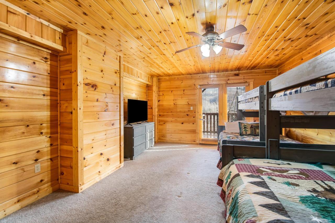 Villa Triple Mountain View à Gatlinburg Extérieur photo