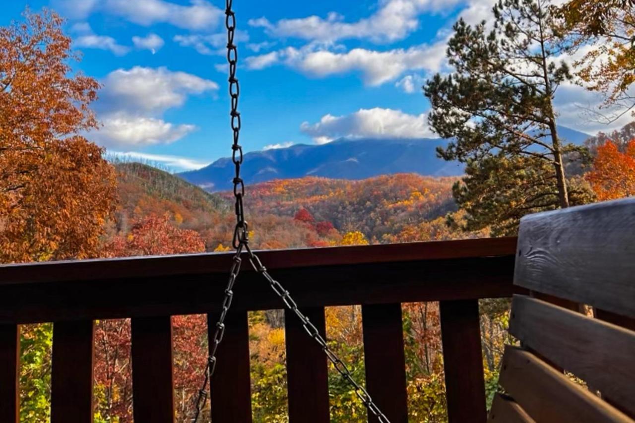 Villa Triple Mountain View à Gatlinburg Extérieur photo