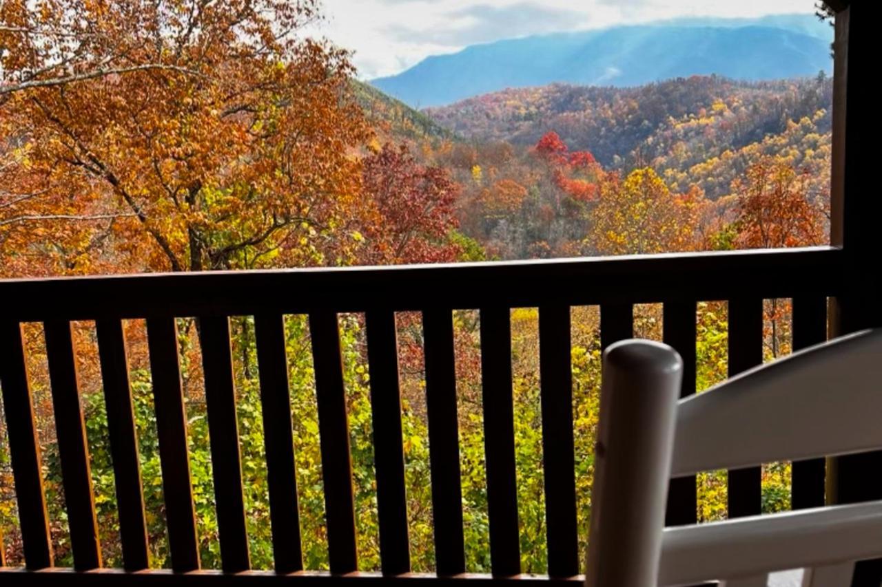 Villa Triple Mountain View à Gatlinburg Extérieur photo