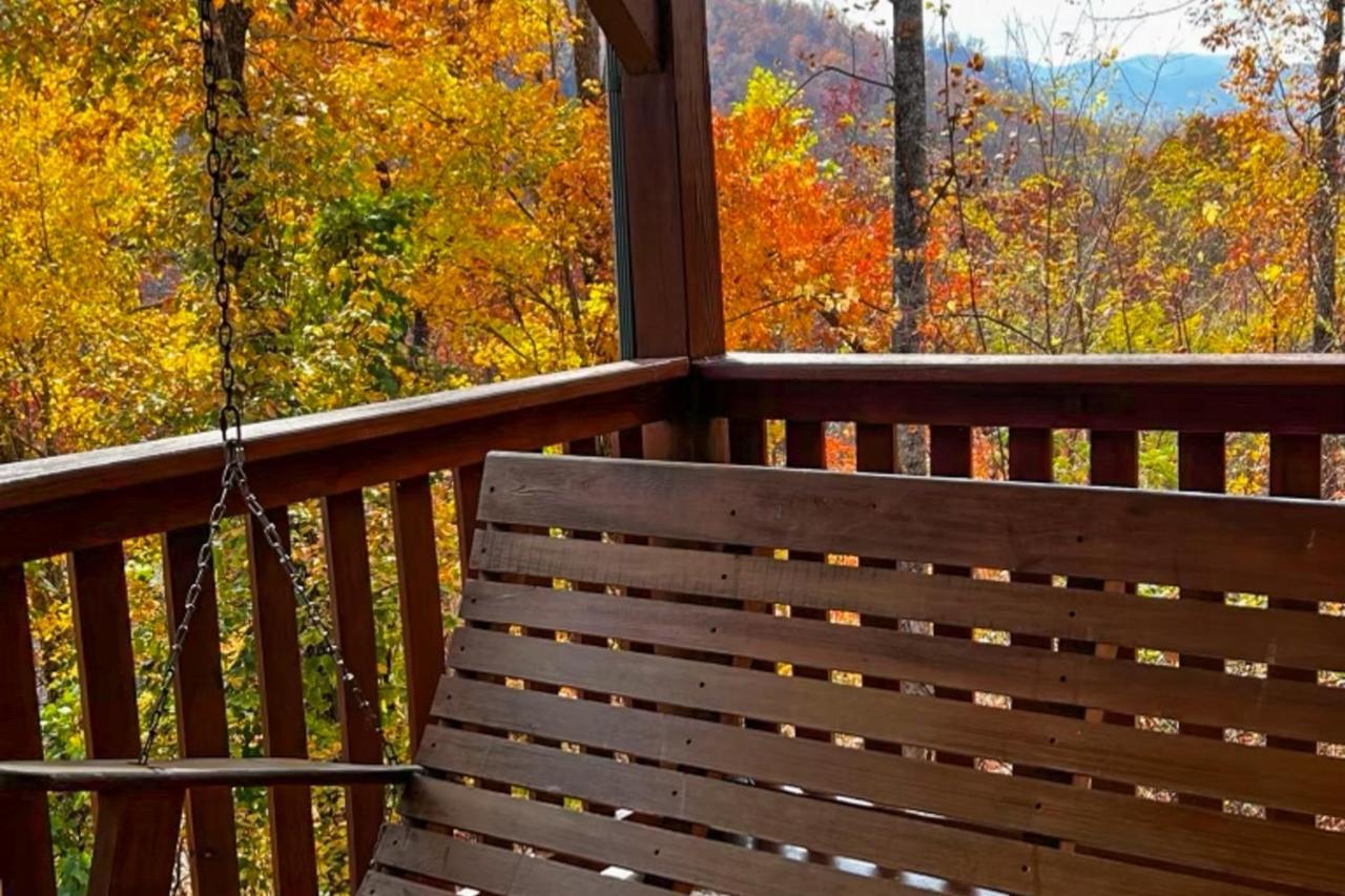 Villa Triple Mountain View à Gatlinburg Extérieur photo